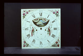 Unknown maker, Manchester: 12 o'clock moon dial, 1780-1820 / Clockmaker: William Kirk, Stockport, 1760-95