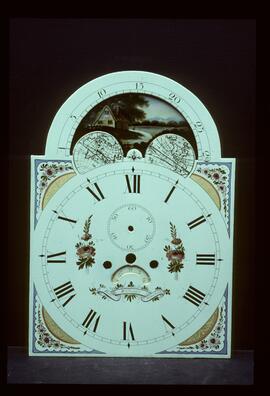 William Finnemore, Birmingham: Arched with moon dial, c.1820 / Clockmaker: Robert Williams, Wrexham, 1822–44