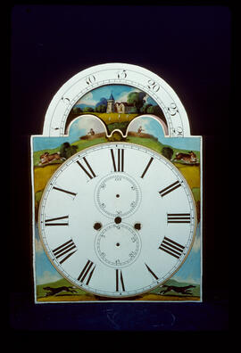 Unknown maker: Arched with moon dial / Clockmaker: unmarked