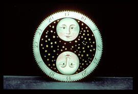 Unknown maker: Moon dial / Clockmaker: unmarked