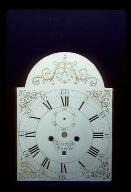 Thomas Osborne, Birmingham: Brass arched dial, c.1785 / Clockmaker: Robertson, Dundee, 1785