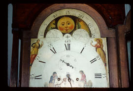 Unknown maker, Manchester: Arched with moon dial, 1780-1820 / Clockmaker: Martin Clayton, Manchester, 1789-1824
