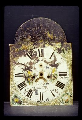 William Finnemore, Birmingham: Arched with moon dial, 1850s / Clockmaker: John Jones, Pwllheli, 1856–87