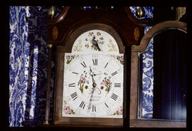 James Wilson, Birmingham: Birds in arch dial, 1795 / Clockmaker: John Winstanley, Holywell, 1791–1840